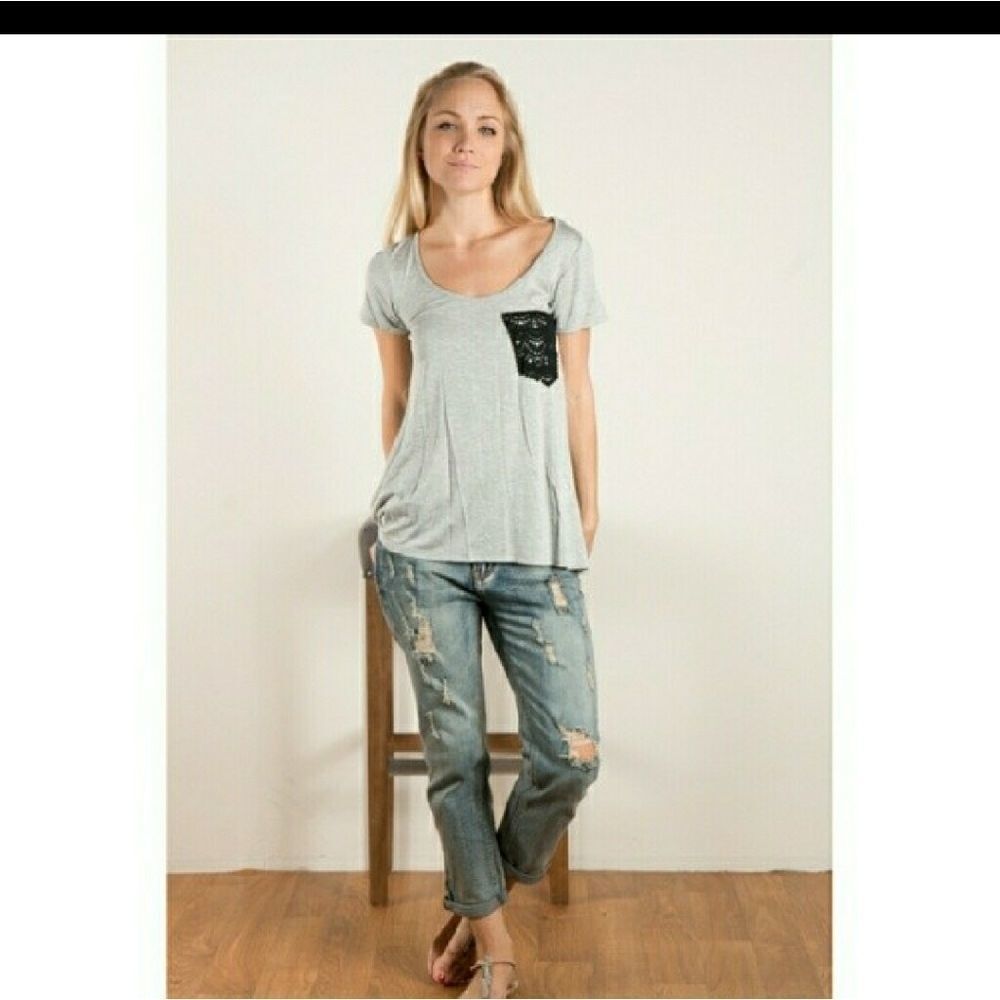 💙GRAY Jersey Tee with Black crochet pocket